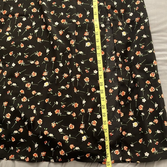 Floral skirt - Picture 7 of 8